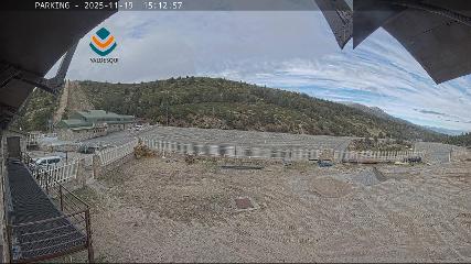 Valdesquí: Parking (Valdesqui.es)