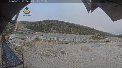 Valdesquí: Parking (Valdesqui.es)