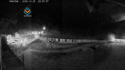 Valdesquí: Parking (Valdesqui.es)