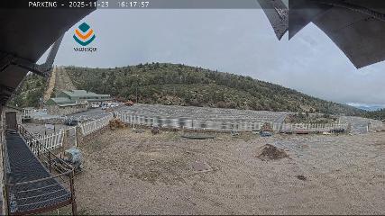 Valdesquí: Parking (Valdesqui.es)