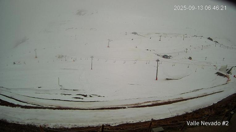 Webcam Valle Nevado: Vista Hotel Puerta del Sol