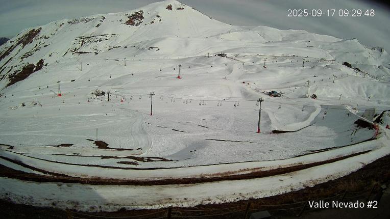 Webcam Valle Nevado: Vista Hotel Puerta del Sol