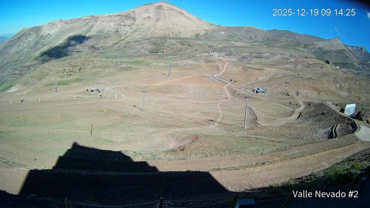 Webcam Valle Nevado: Vista Hotel Puerta del Sol