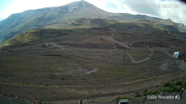 Webcam Valle Nevado: Vista Hotel Puerta del Sol