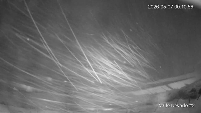 Webcam Valle Nevado: Vista Hotel Puerta del Sol
