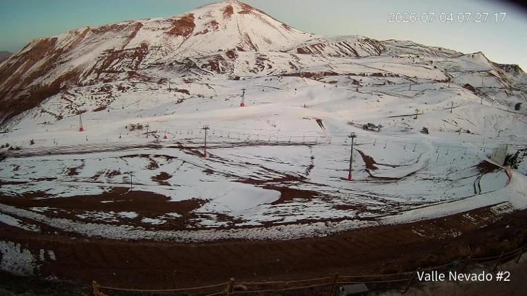 Webcam Valle Nevado: Vista Hotel Puerta del Sol