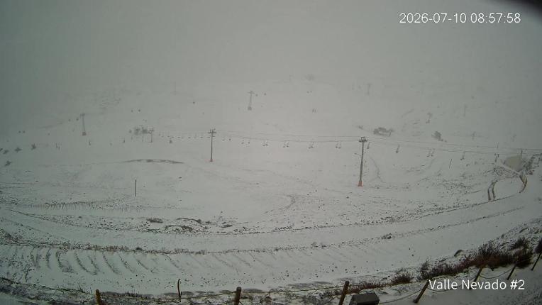 Webcam Valle Nevado: Vista Hotel Puerta del Sol