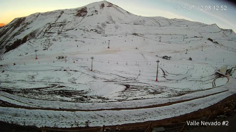 Webcam Valle Nevado: Vista Hotel Puerta del Sol