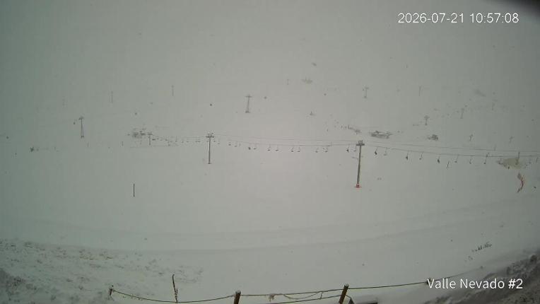 Webcam Valle Nevado: Vista Hotel Puerta del Sol