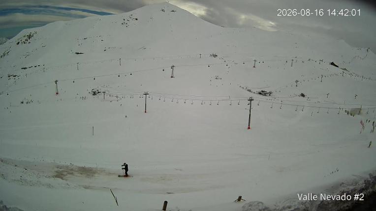 Webcam Valle Nevado: Vista Hotel Puerta del Sol