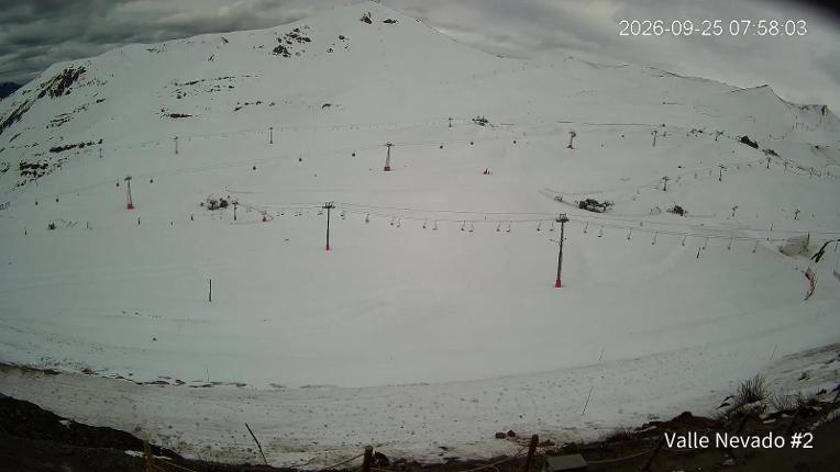 Webcam Valle Nevado: Vista Hotel Puerta del Sol