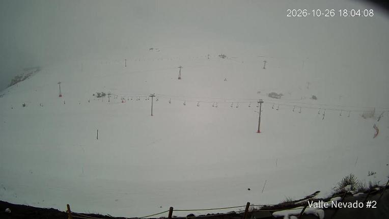 Webcam Valle Nevado: Vista Hotel Puerta del Sol