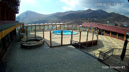 Valle Nevado: Vista Piscina (Vallenevado.com)