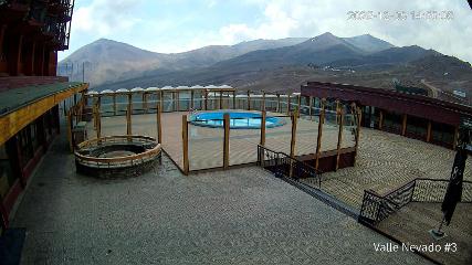 Valle Nevado: Vista Piscina (Vallenevado.com)
