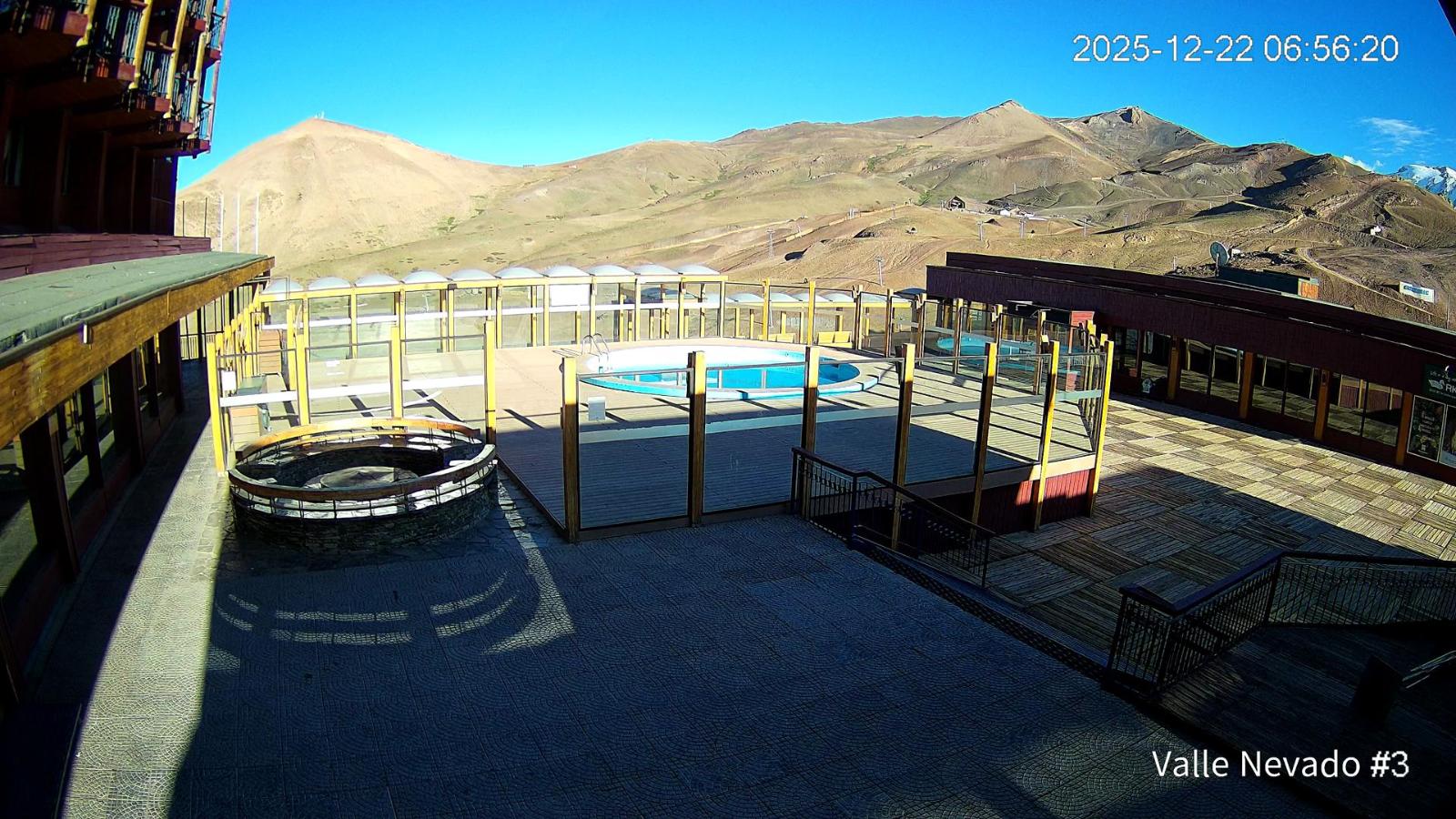 Webcam Valle Nevado: Vista Piscina
