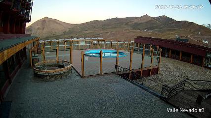 Valle Nevado: Vista Piscina (Vallenevado.com)