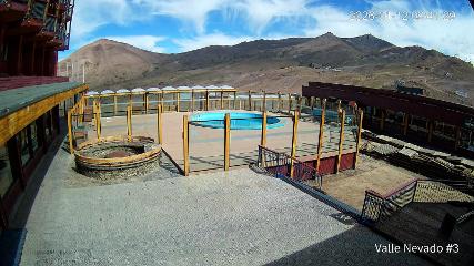 Valle Nevado: Vista Piscina (Vallenevado.com)