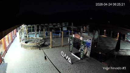 Valle Nevado: Vista Piscina (Vallenevado.com)