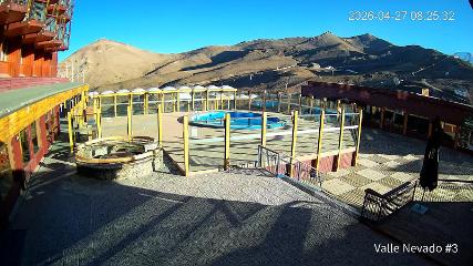 Valle Nevado: Vista Piscina (Vallenevado.com)