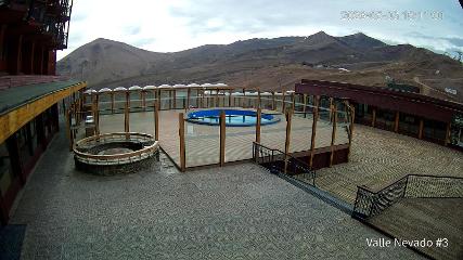 Valle Nevado: Vista Piscina (Vallenevado.com)