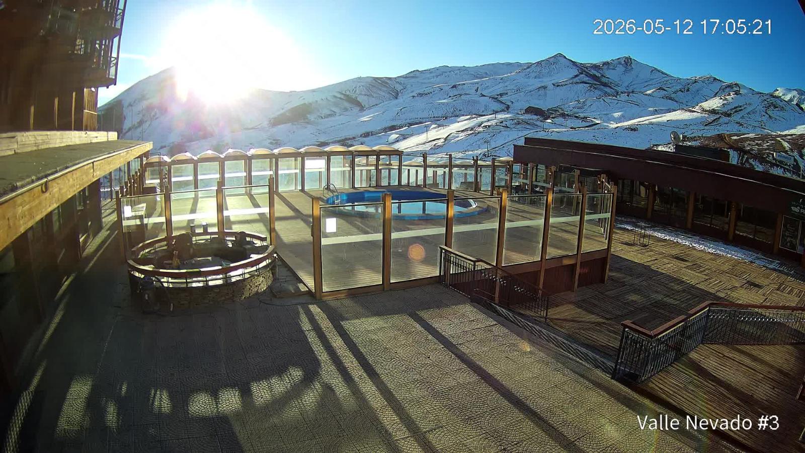 Webcam Valle Nevado: Vista Piscina