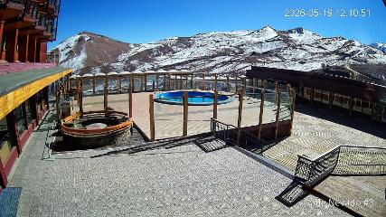 Valle Nevado: Vista Piscina (Vallenevado.com)