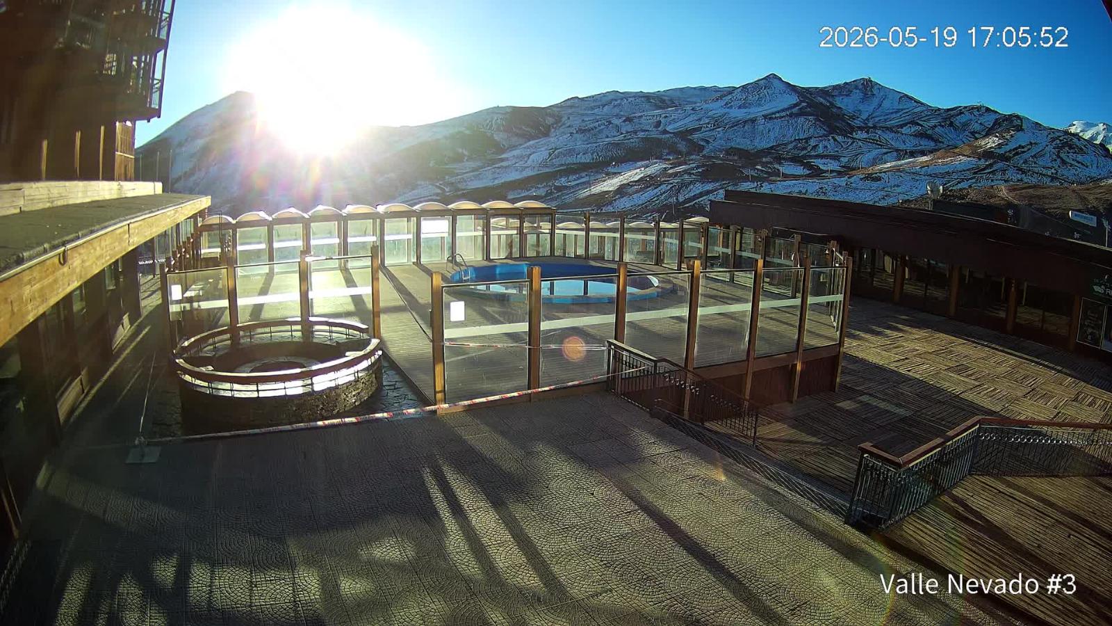Webcam Valle Nevado: Vista Piscina