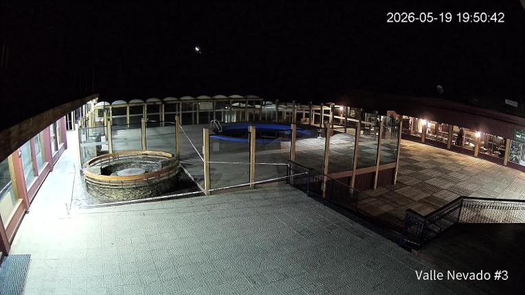 Webcam Valle Nevado: Vista Piscina