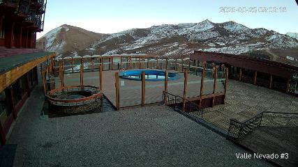 Valle Nevado: Vista Piscina (Vallenevado.com)