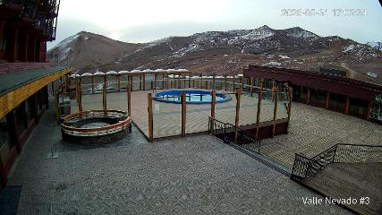 Valle Nevado: Vista Piscina (Vallenevado.com)