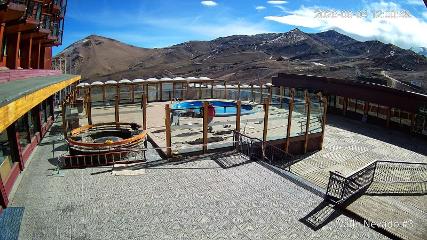 Valle Nevado: Vista Piscina (Vallenevado.com)