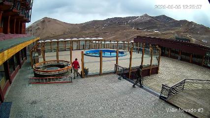 Valle Nevado: Vista Piscina (Vallenevado.com)