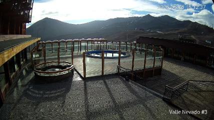 Valle Nevado: Vista Piscina (Vallenevado.com)