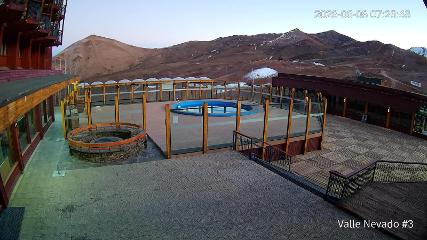 Valle Nevado: Vista Piscina (Vallenevado.com)