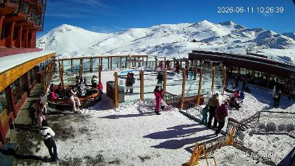 Valle Nevado: Vista Piscina (Vallenevado.com)