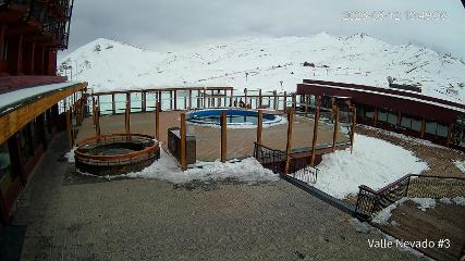 Valle Nevado: Vista Piscina (Vallenevado.com)