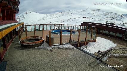 Valle Nevado: Vista Piscina (Vallenevado.com)