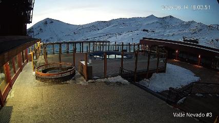 Valle Nevado: Vista Piscina (Vallenevado.com)