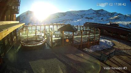 Valle Nevado: Vista Piscina (Vallenevado.com)