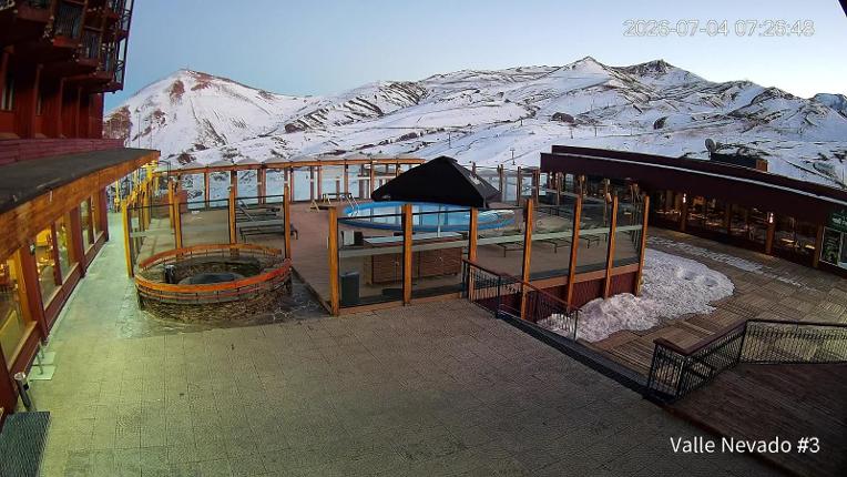 Webcam Valle Nevado: Vista Piscina