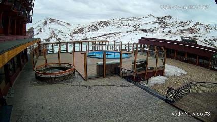 Valle Nevado: Vista Piscina (Vallenevado.com)