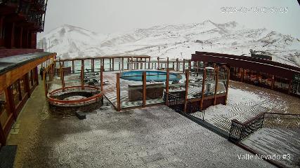 Valle Nevado: Vista Piscina (Vallenevado.com)