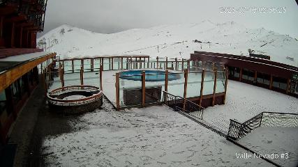 Valle Nevado: Vista Piscina (Vallenevado.com)
