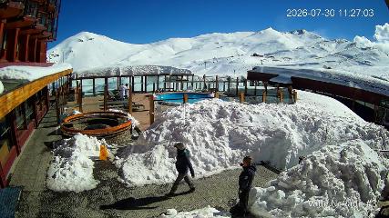 Valle Nevado: Vista Piscina (Vallenevado.com)