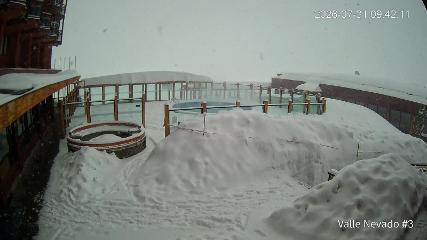 Valle Nevado: Vista Piscina (Vallenevado.com)