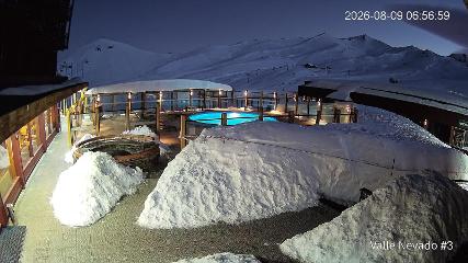 Valle Nevado: Vista Piscina (Vallenevado.com)