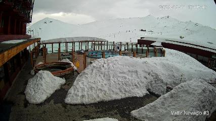 Valle Nevado: Vista Piscina (Vallenevado.com)