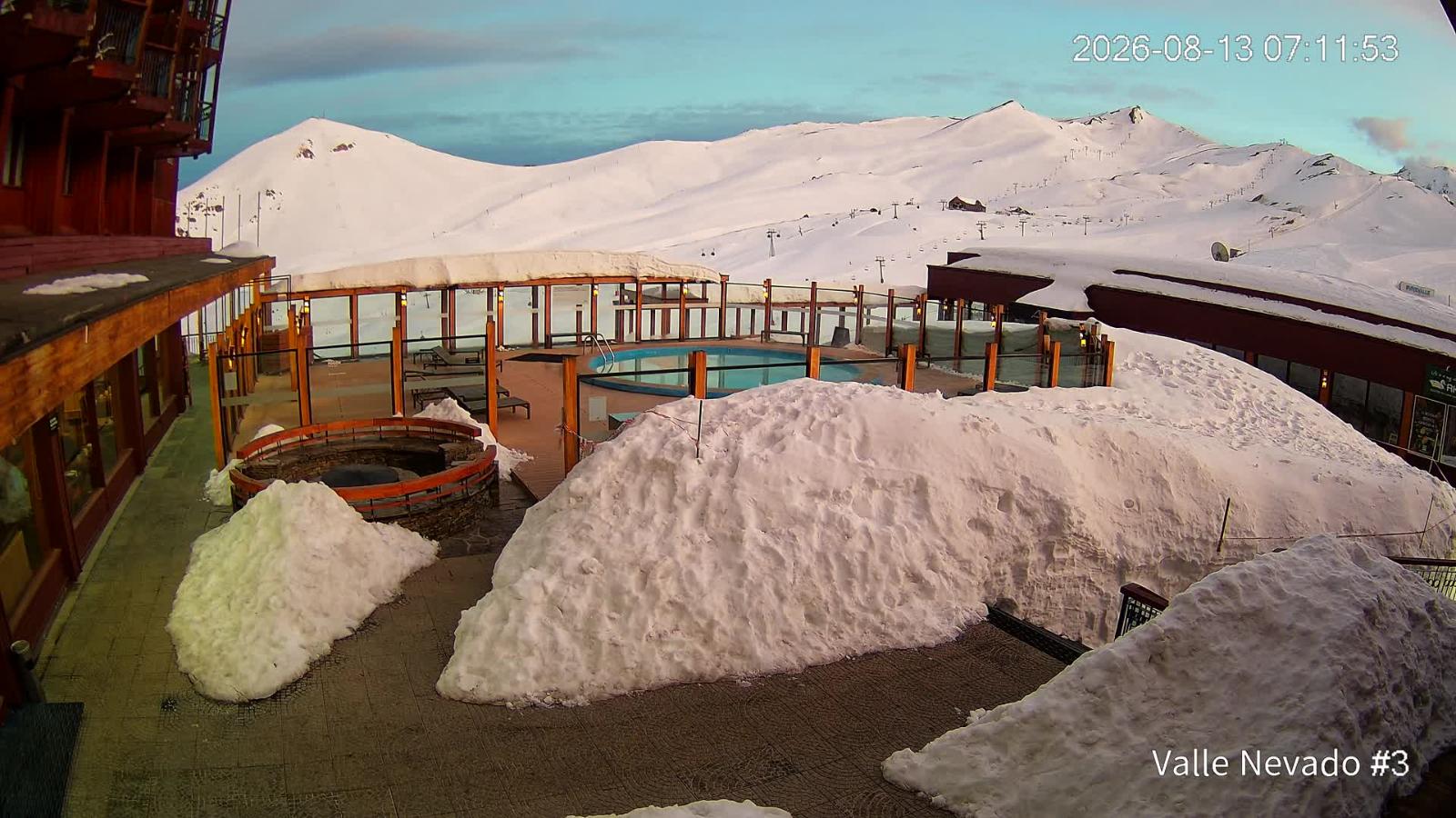 Webcam Valle Nevado: Vista Piscina