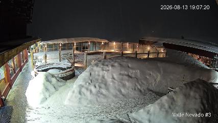 Valle Nevado: Vista Piscina (Vallenevado.com)