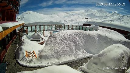 Valle Nevado: Vista Piscina (Vallenevado.com)